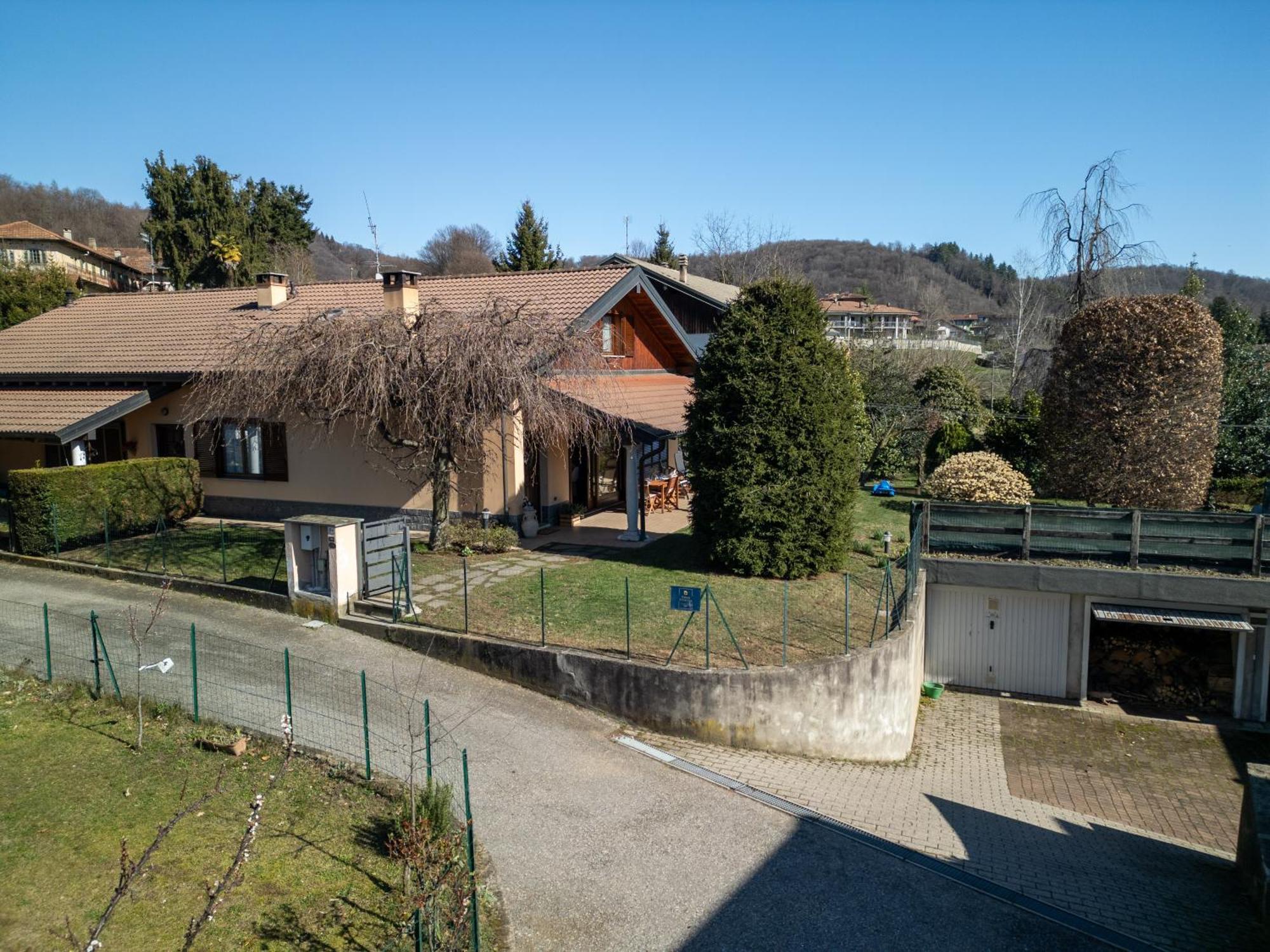 Villa Casa Antonia Tra Laghi & Monti à Armeno Extérieur photo